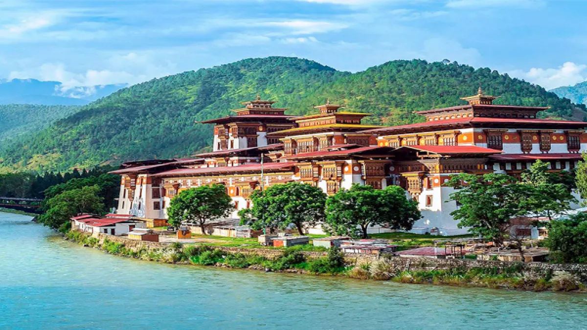 Nepal, Bhutan & Tibet Luxury Tour