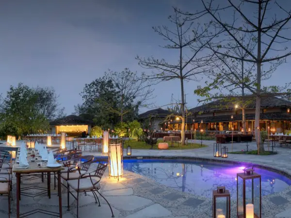 Barahi Jungle Lodge 1