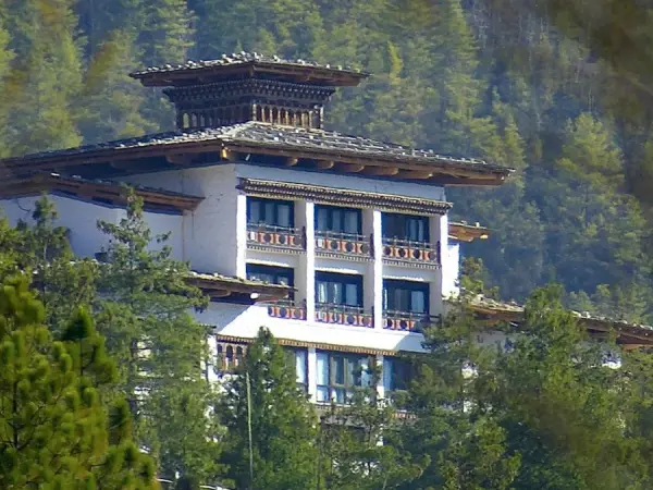 Hotel Uma Paro 2