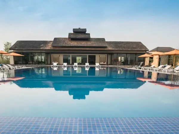 Meghauli Serai A Taj Safari